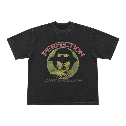 DONT LOOK NOW TEE